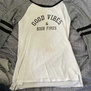 Hand me down, quarter sleeve slightly stained medium